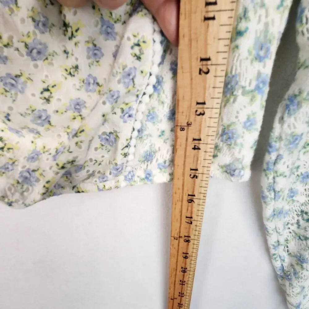 House of Harlow 1960 Floral Crop Blouse Womens M Blue Ruffle Cottagecore EUC - Picture 14 of 16